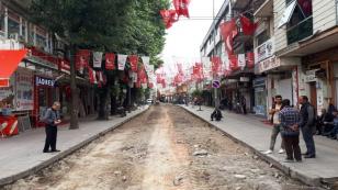 Orta Çarşı ve Kemalpaşa’da çalışmalar hız kesmeden devam