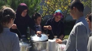 Karadere İlkokulu/Ortaokulu’nda aşure programı gerçekleştirildi