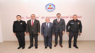 Vali Nayir’den Kaymakam Acır’a İade-i Ziyaret