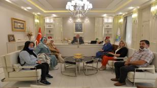 MHP Kadın Kolları Başkanları Hendek’te Buluştu