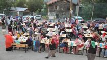 ZİRVEDE İFTAR GELENEĞİ