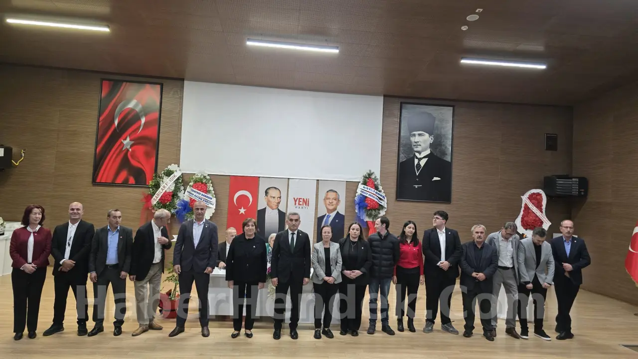 Yeni Parti İlçe Başkanı Bayraktar oldu