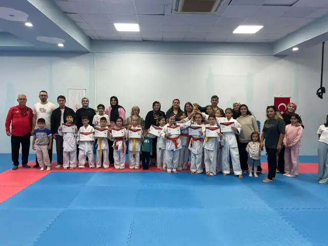 Hendek’te Amatör Spor Haftası Coşkuyla Kutlandı